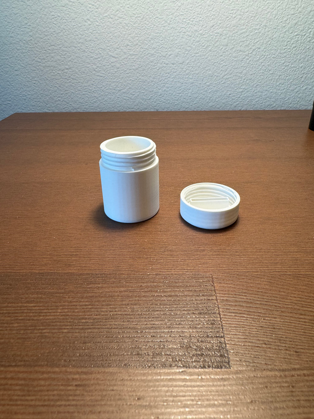 Blade Brake - Safely Snap Off Blades